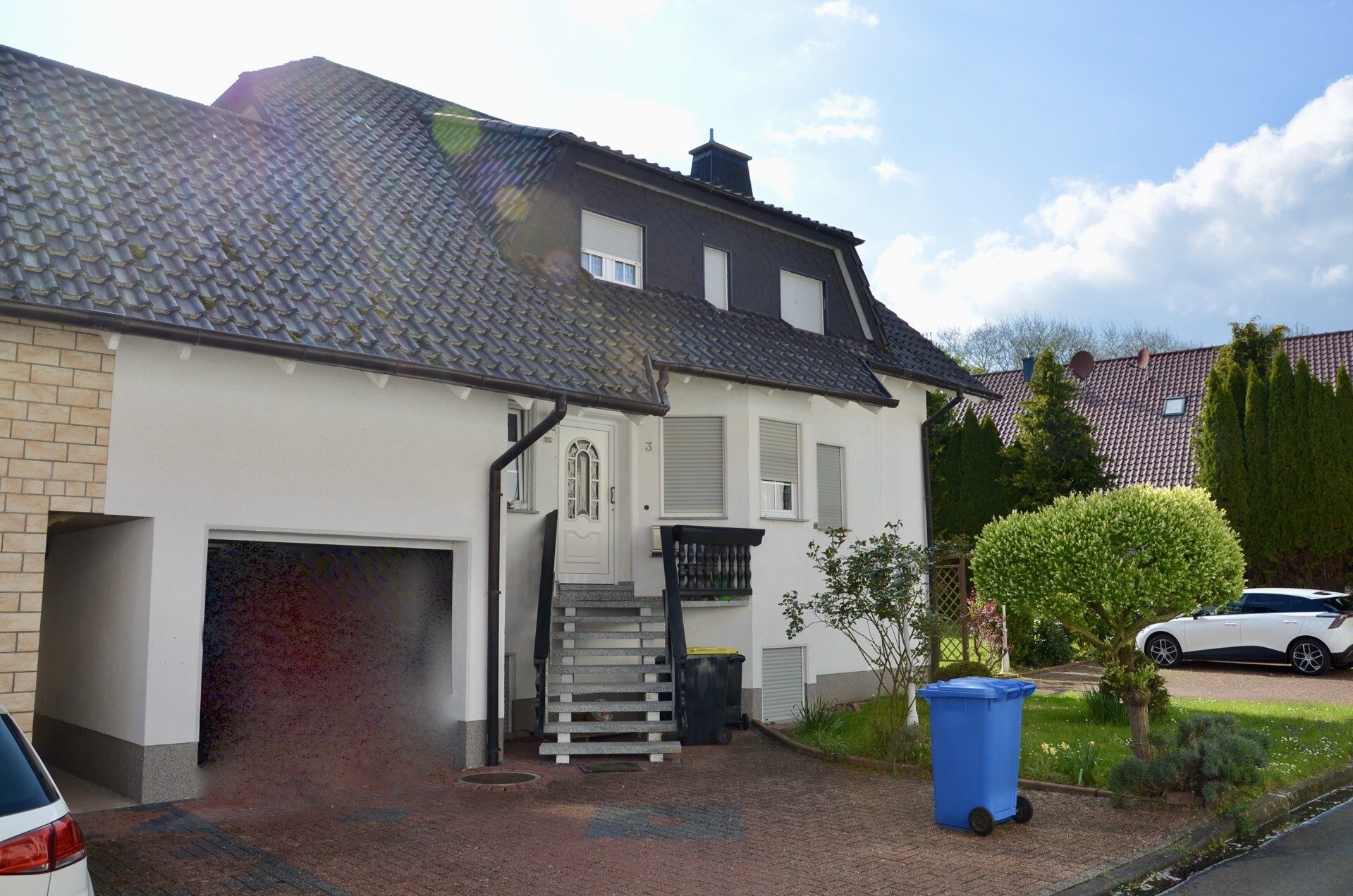 Immobilienangebot - Borken - Wohnen - Großzügiges Einfamilienhaus mit Einliegerwohnung und Garten in massiver Bauweise zu verkaufen!