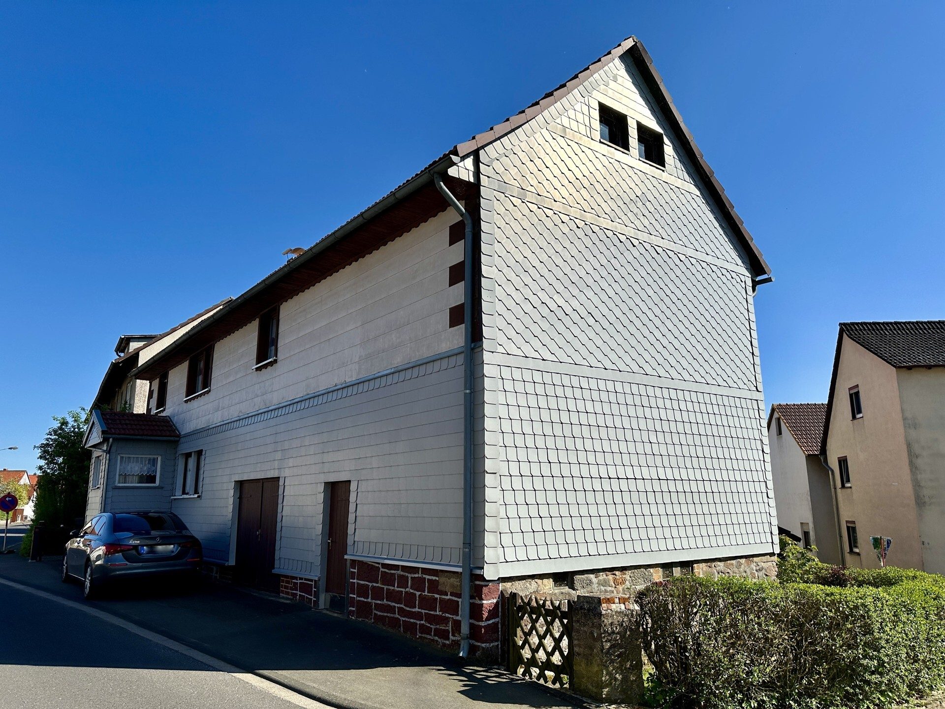 Immobilienangebot - Homberg (Efze) - Wohnen - Fachwerkhaus mit Scheune – Platz für Ideen und Handwerk! Keine Käuferprovision!
