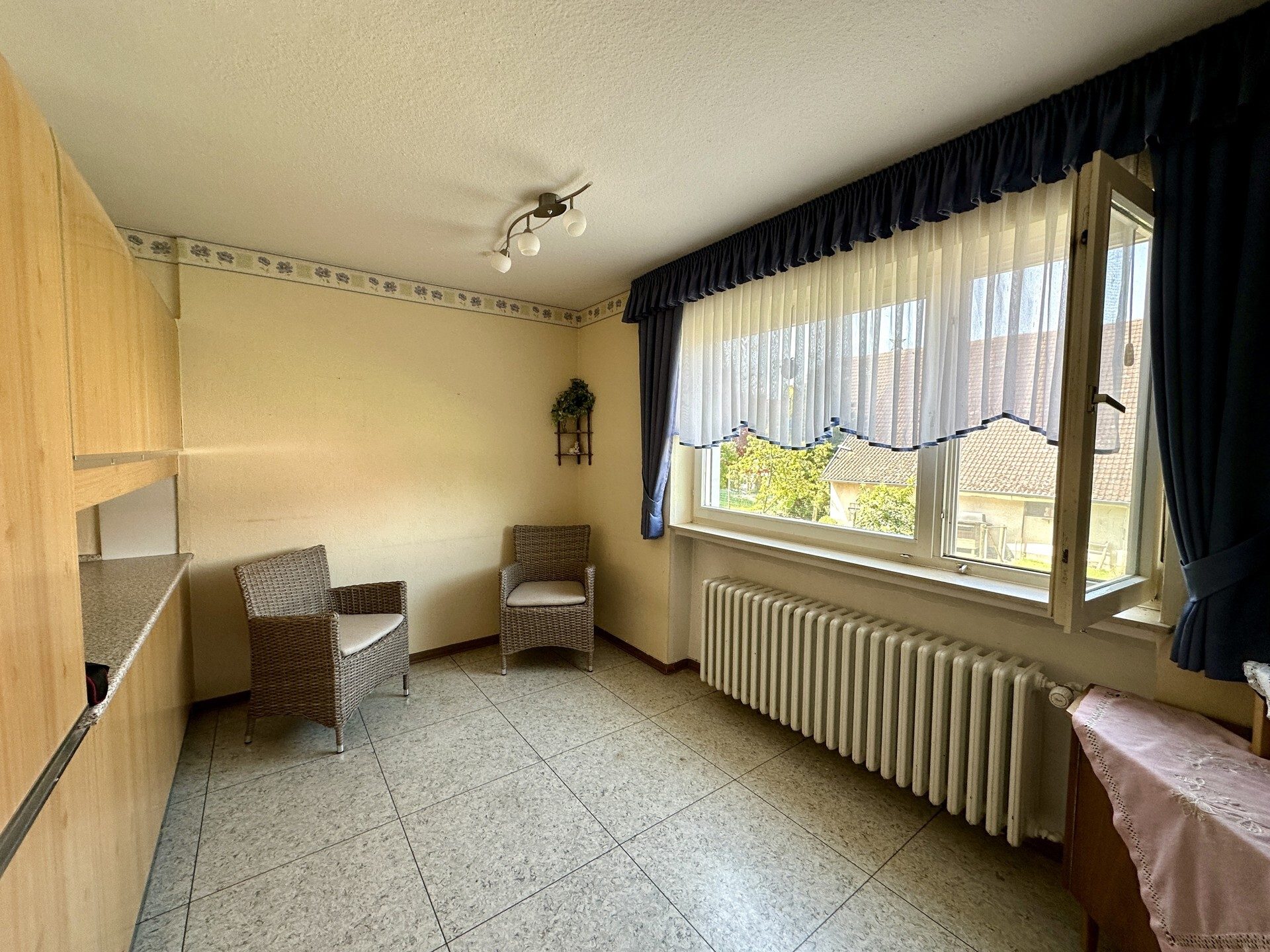 Immobilienangebot - Wabern - Wohnen - Einfamilienhaus mit Hof, Stallungen und viel Raum für Ihre Ideen! Keine Käuferprovision!