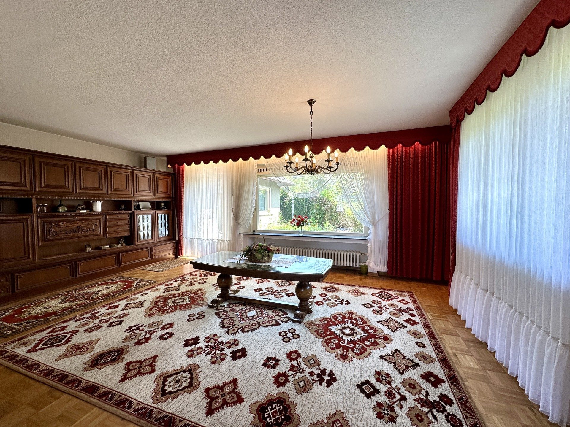 Immobilienangebot - Wabern - Wohnen - Einfamilienhaus mit Hof, Stallungen und viel Raum für Ihre Ideen! Keine Käuferprovision!