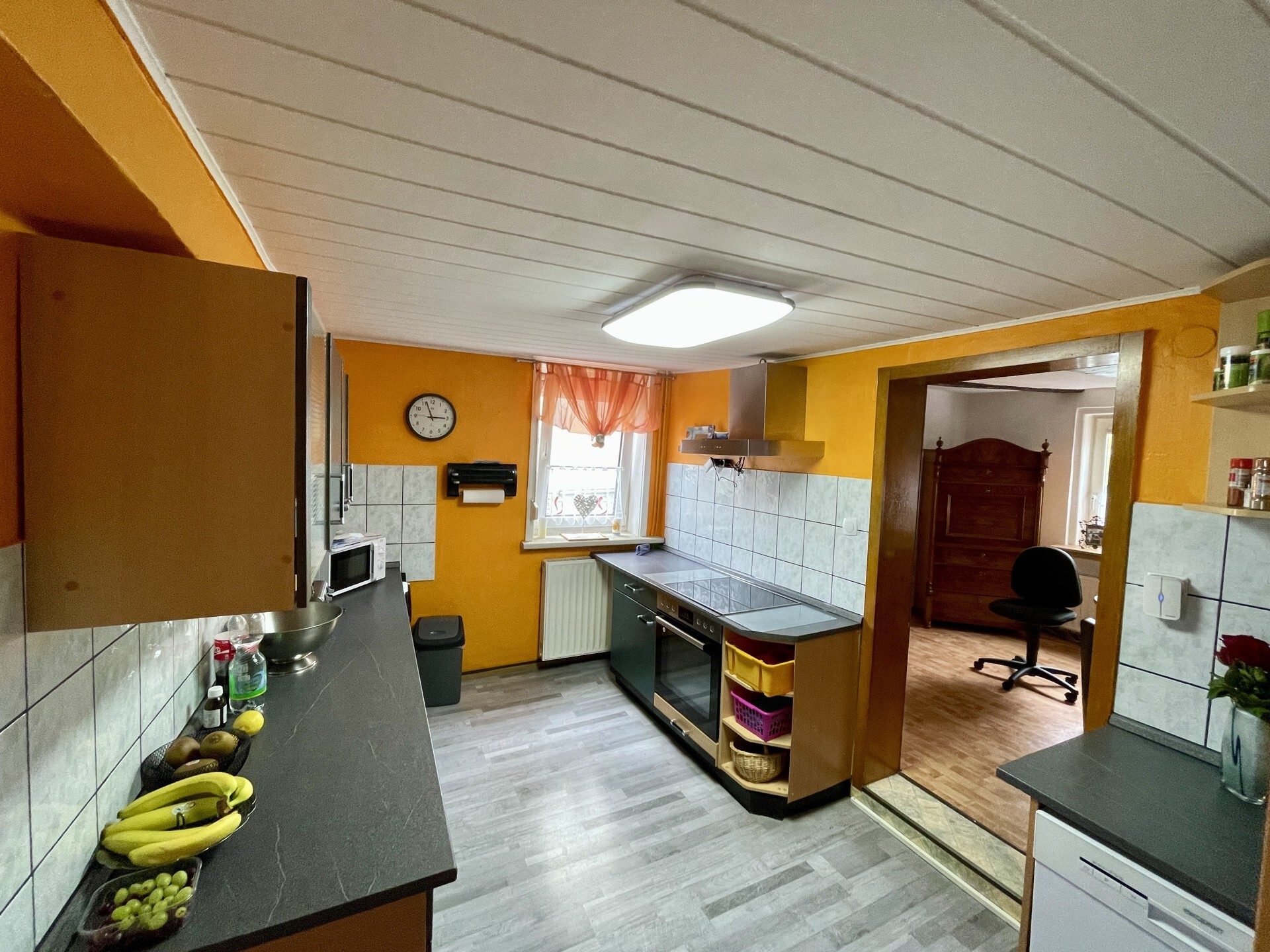 Immobilienangebot - Helsa - Wohnen - Endlich was Eigenes: Renoviertes Fachwerkhaus in Helsa!
KEINE KÄUFERPROVISION