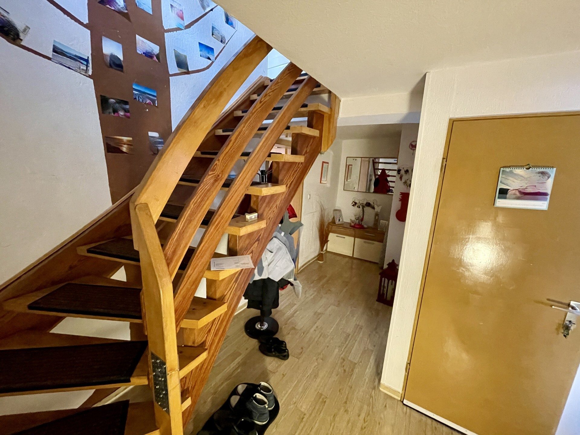 Immobilienangebot - Helsa - Wohnen - Endlich was Eigenes: Renoviertes Fachwerkhaus in Helsa!
KEINE KÄUFERPROVISION