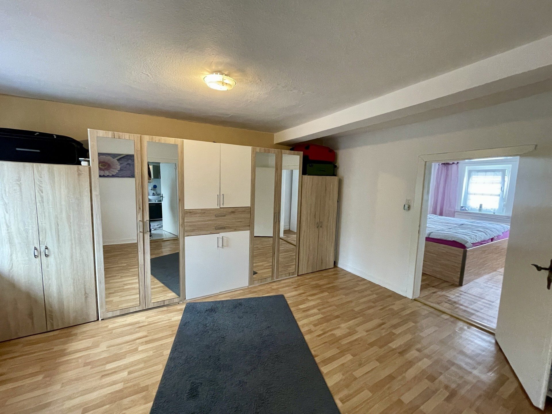 Immobilienangebot - Helsa - Wohnen - Endlich was Eigenes: Renoviertes Fachwerkhaus in Helsa!
KEINE KÄUFERPROVISION