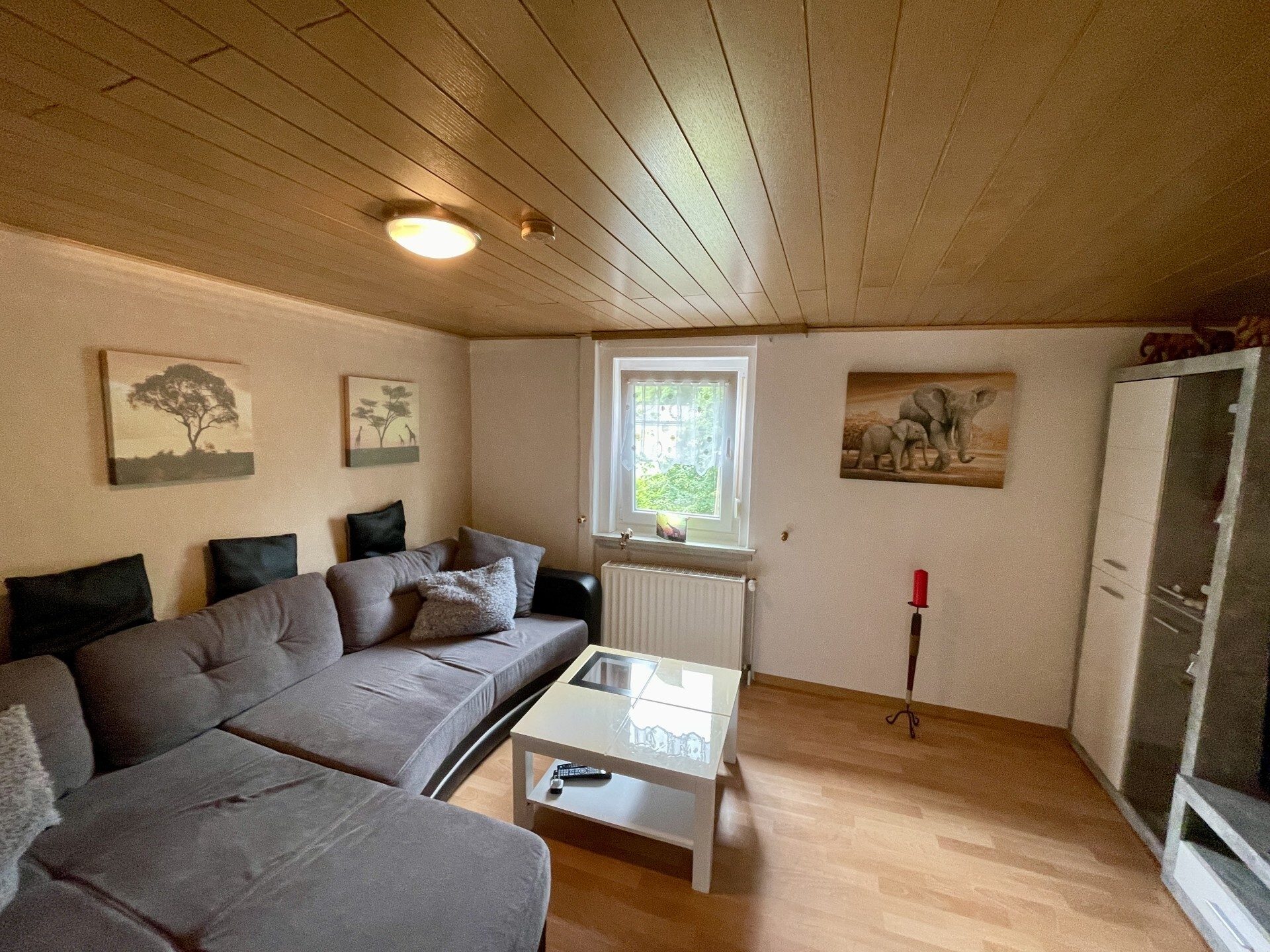 Immobilienangebot - Helsa - Wohnen - Endlich was Eigenes: Renoviertes Fachwerkhaus in Helsa!
KEINE KÄUFERPROVISION