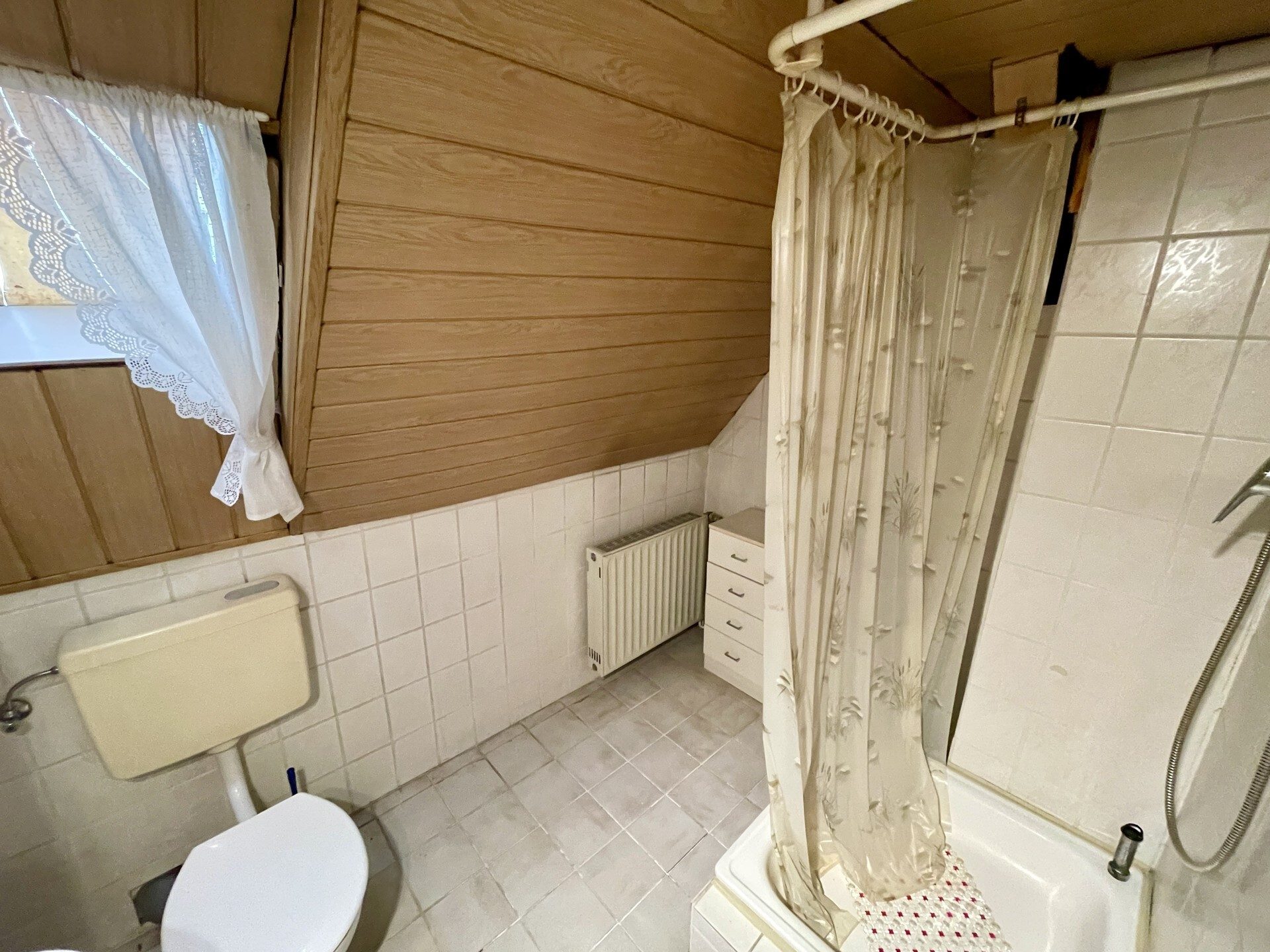 Immobilienangebot - Helsa - Wohnen - Endlich was Eigenes: Renoviertes Fachwerkhaus in Helsa!
KEINE KÄUFERPROVISION
