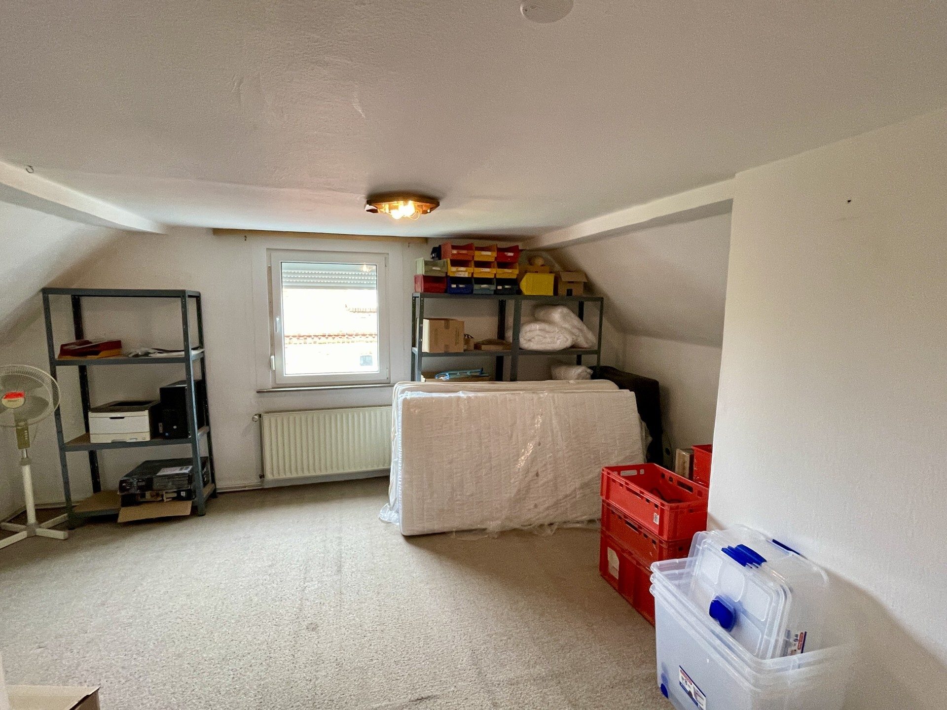 Immobilienangebot - Helsa - Wohnen - Endlich was Eigenes: Renoviertes Fachwerkhaus in Helsa!
KEINE KÄUFERPROVISION