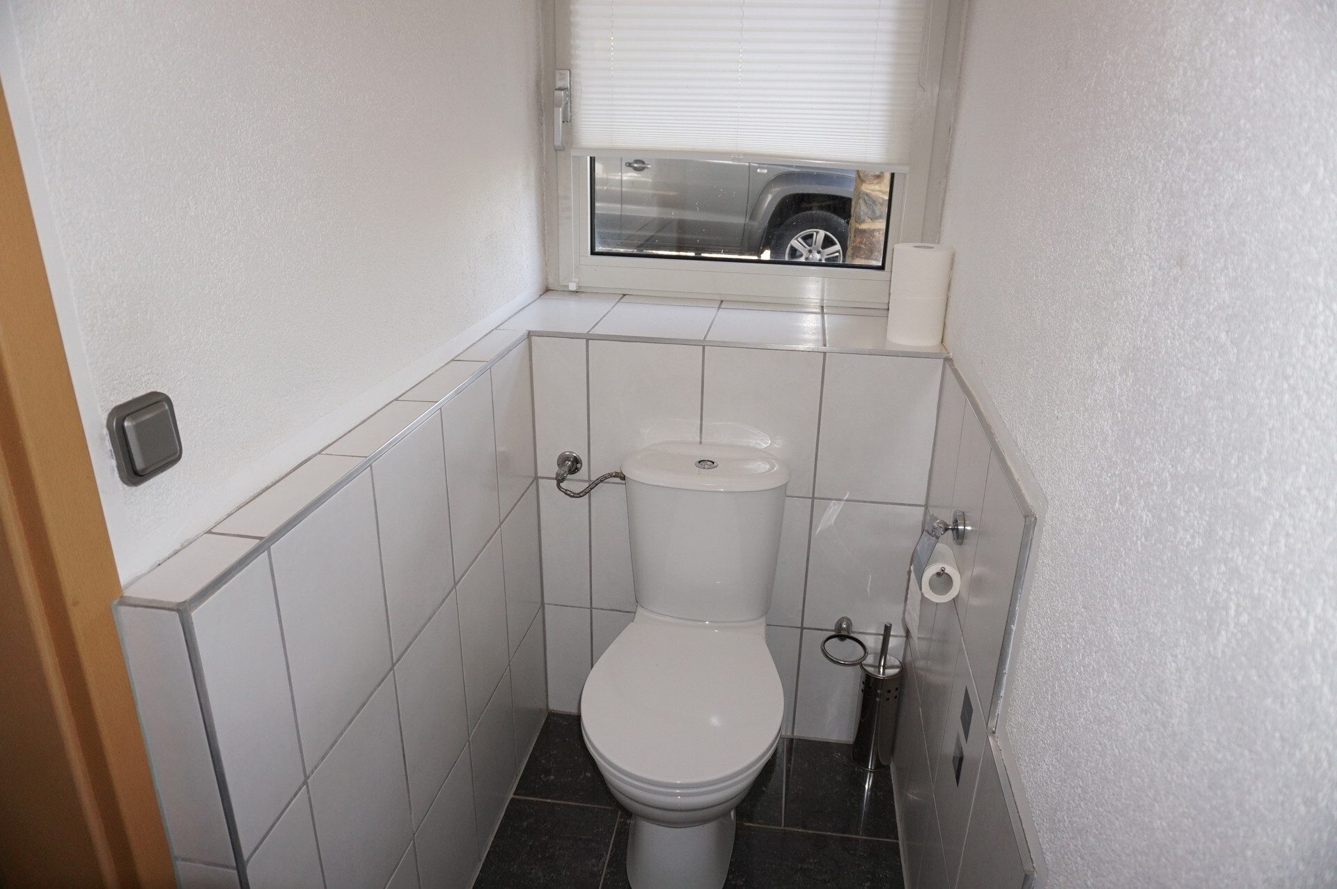 Immobilienangebot - Felsberg - Wohnen - Modernisiertes Einfamilienhaus mit Halle. Keine Käuferprovision!