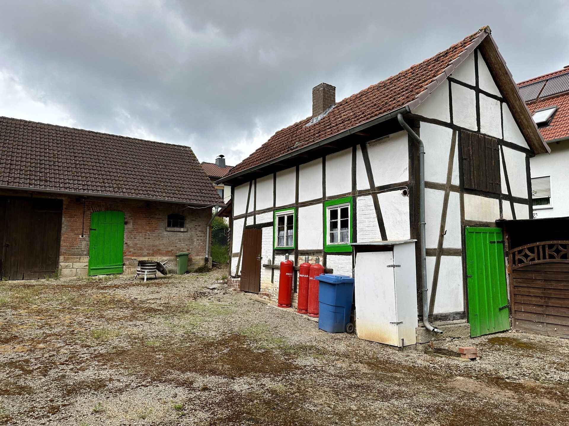 Immobilienangebot - Knüllwald - Gewerbe - Historisches Gasthaus mit Pension in Knüllwald OT! Keine Käuferprovision!