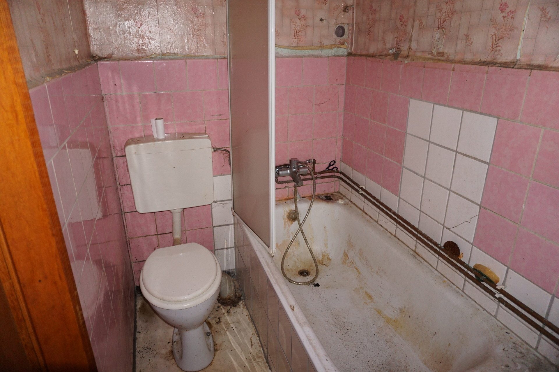 Immobilienangebot - Spangenberg - Wohnen - Renovierungsbedürftiges Haus sucht Handwerker. Keine Käuferprovision!
