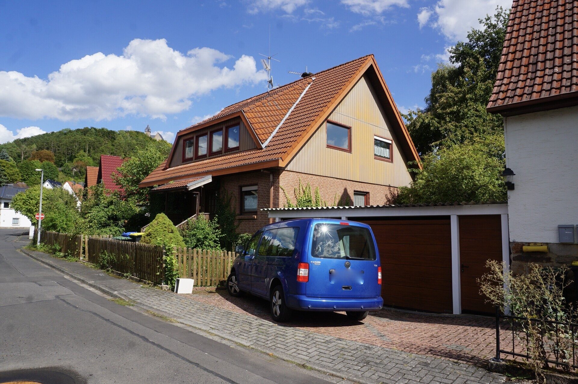 Immobilienangebot - Spangenberg - Wohnen - Großzügiges Einfamilienhaus in Spangenberg. Keine Käuferprovision!