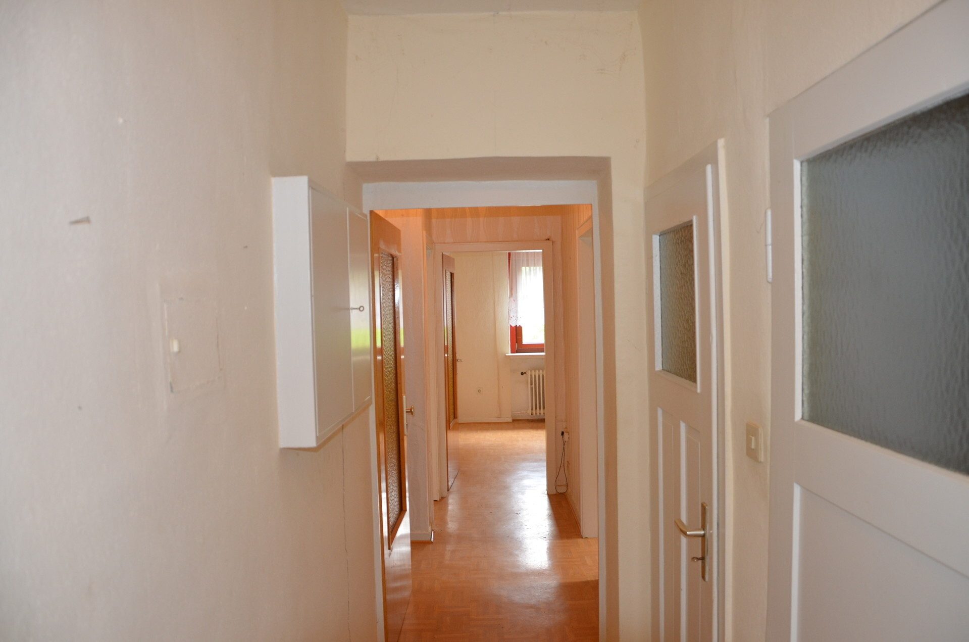 Immobilienangebot - Fritzlar - Wohnen - Zweifamilienhaus mit Potenzial – bis zu 4 Wohneinheiten möglich. KEINE KÄUFERPROVISION!
