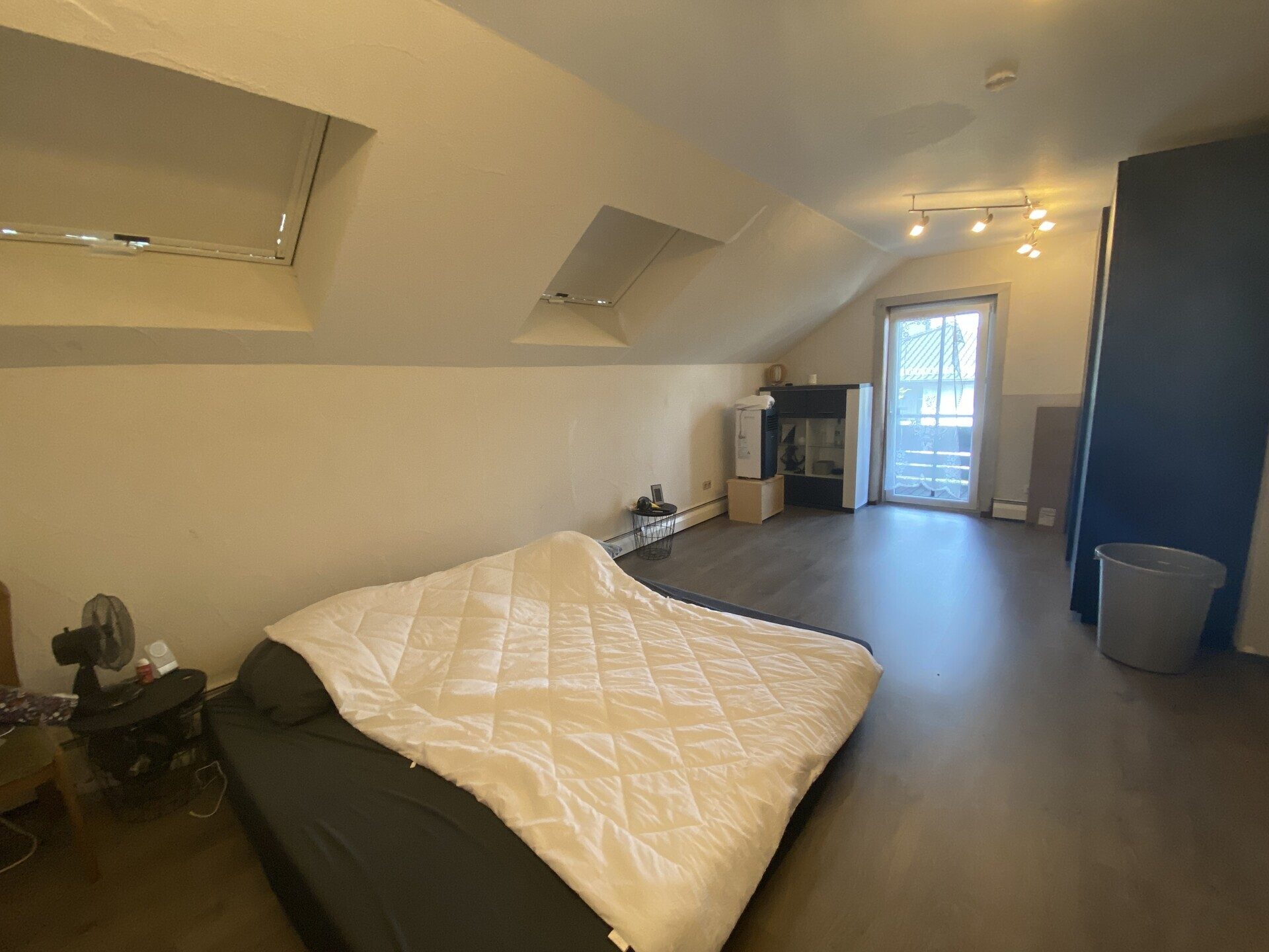 Immobilienangebot - Habichtswald / Dörnberg - Wohnen - Großzügiges EFH mit Tiefgarage zur vielseitigen Verwendung! KEINE KÄUFERPROVISION