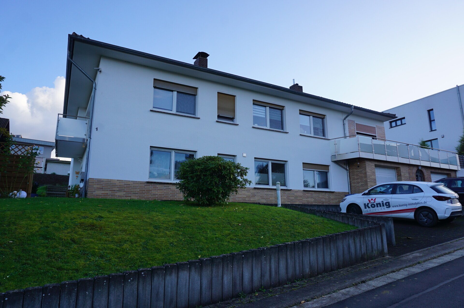 Immobilienangebot - Melsungen - Wohnen - Großzügiges, gepflegtes Zweifamilienhaus in attraktiver Lage. Keine Käuferprovision!