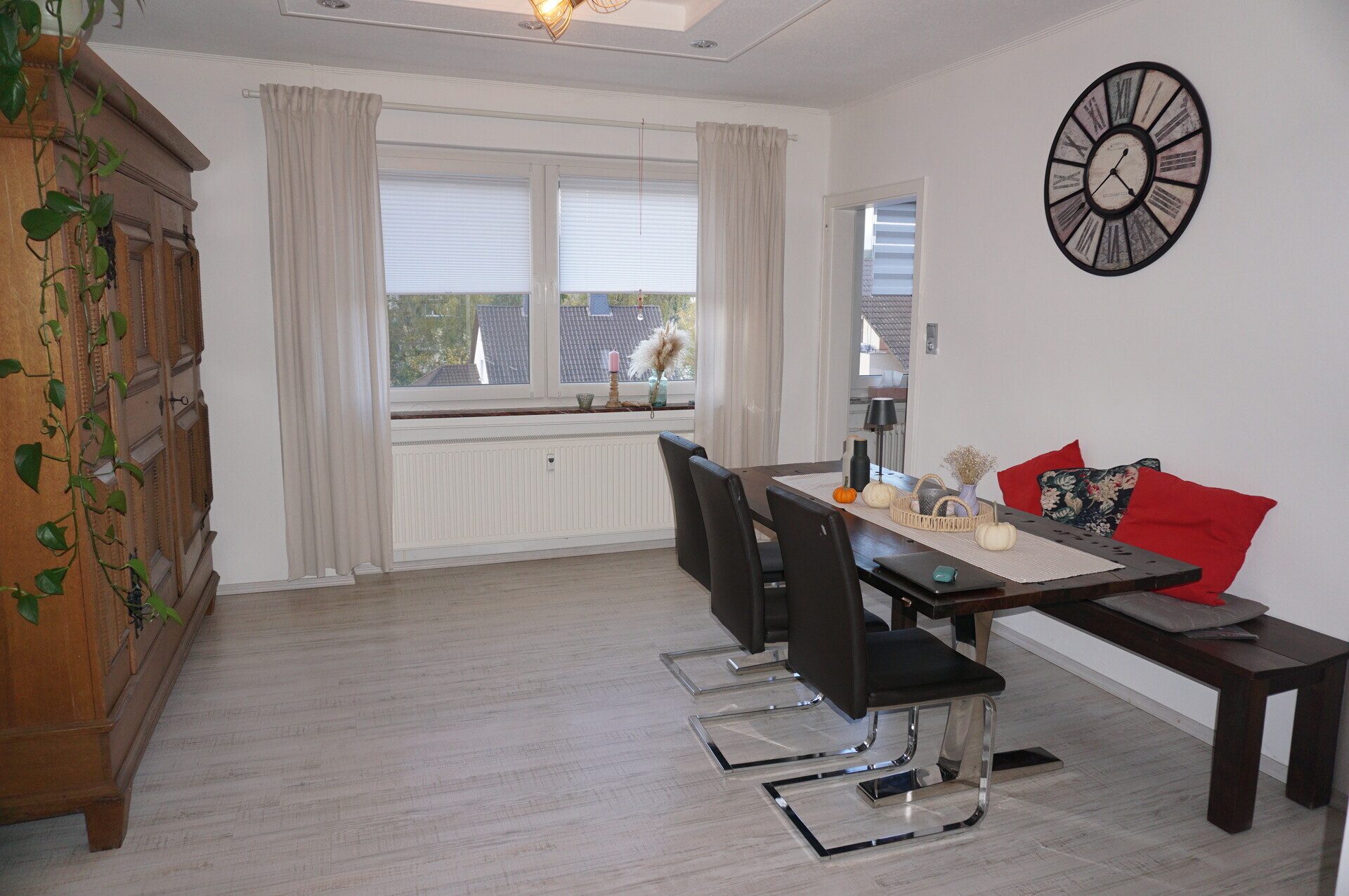 Immobilienangebot - Melsungen - Wohnen - Großzügiges, gepflegtes Zweifamilienhaus in attraktiver Lage. Keine Käuferprovision!
