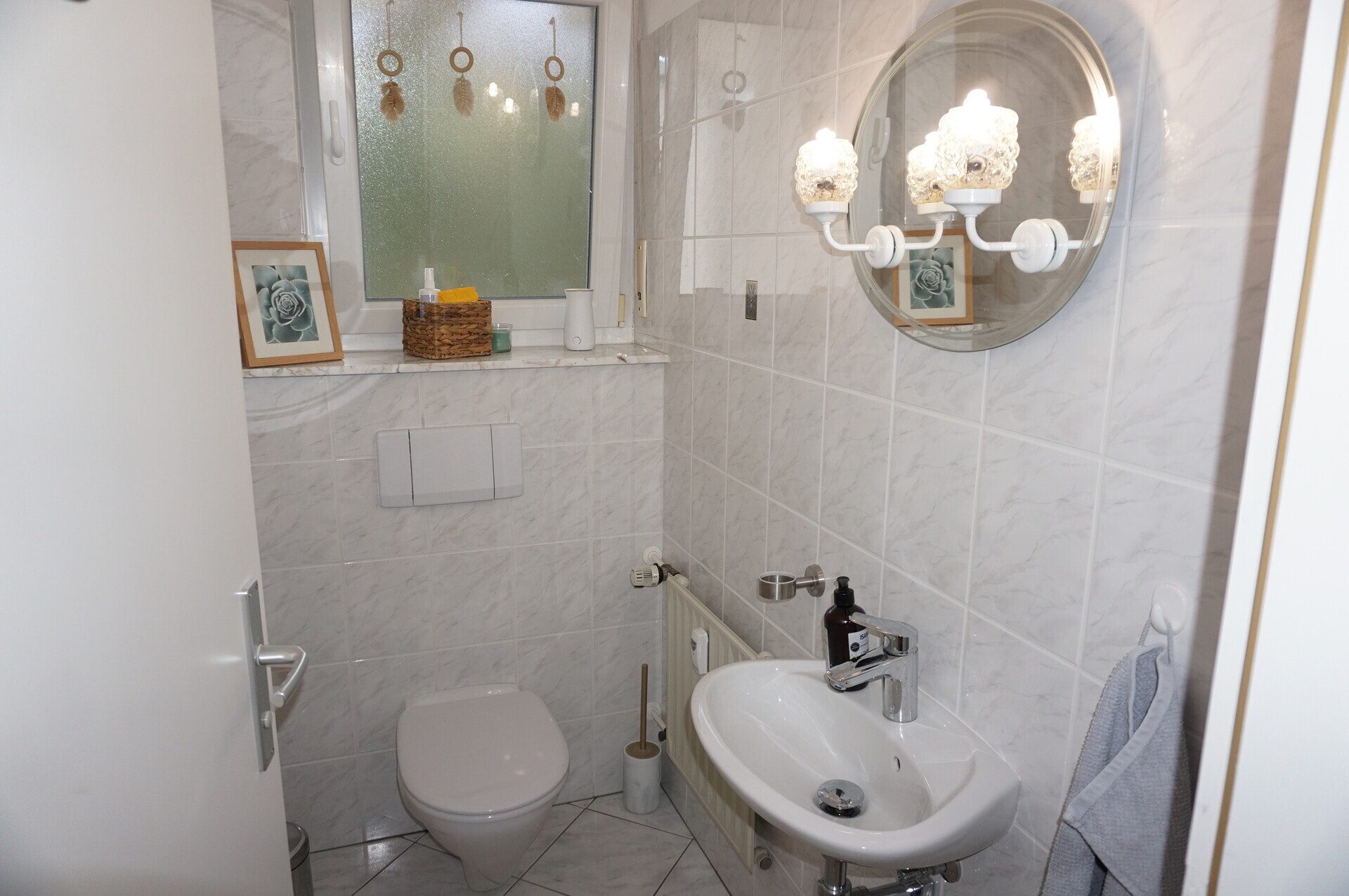 Immobilienangebot - Melsungen - Wohnen - Großzügiges, gepflegtes Zweifamilienhaus in attraktiver Lage. Keine Käuferprovision!