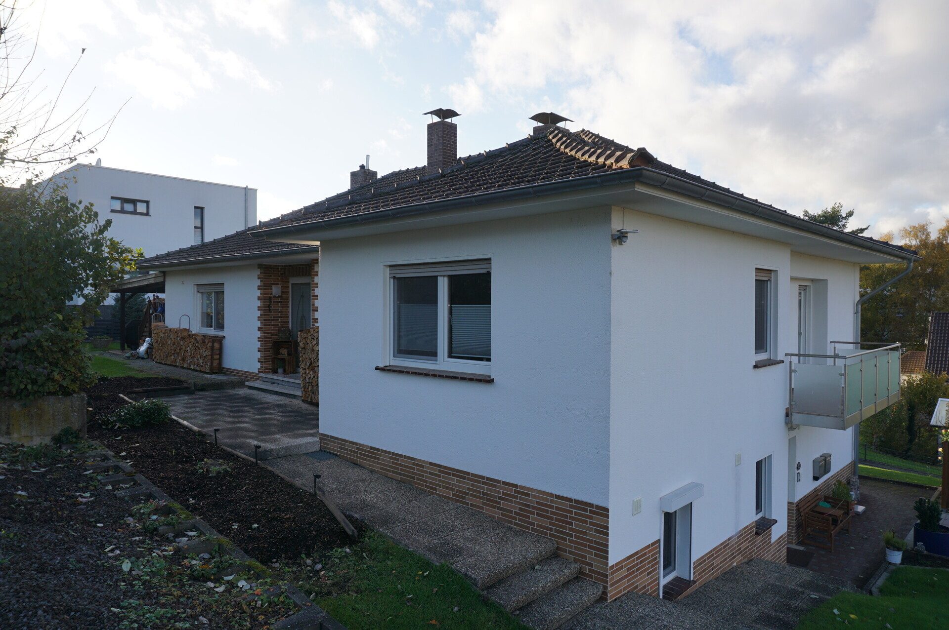 Immobilienangebot - Melsungen - Wohnen - Großzügiges, gepflegtes Zweifamilienhaus in attraktiver Lage. Keine Käuferprovision!