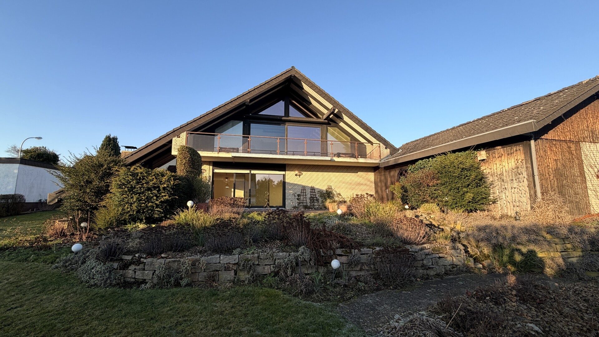 Immobilienangebot - Homberg (Efze) - Wohnen - Raum für Qualität und Leben – Einfamilienhaus in Homberg |Keine Käuferprovision