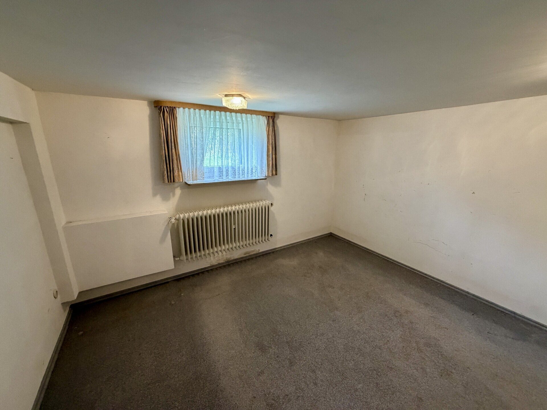 Immobilienangebot - Kassel - Wohnen - Ideal für Paare oder kleine Familien: EFH in Kirchditmold! KEINE KÄUFERPROVISION