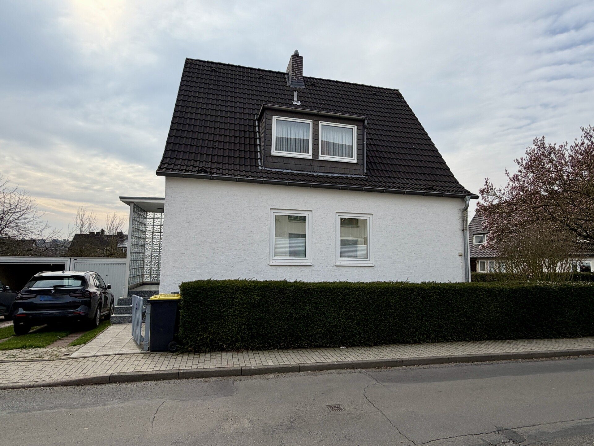Immobilienangebot - Kassel - Wohnen - Ideal für Paare oder kleine Familien: EFH in Kirchditmold! KEINE KÄUFERPROVISION