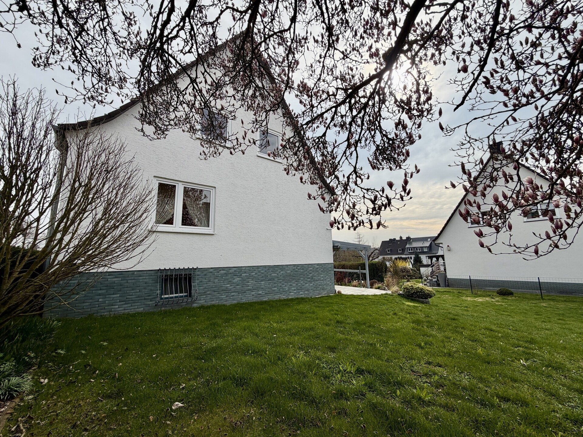 Immobilienangebot - Kassel - Wohnen - Ideal für Paare oder kleine Familien: EFH in Kirchditmold! KEINE KÄUFERPROVISION