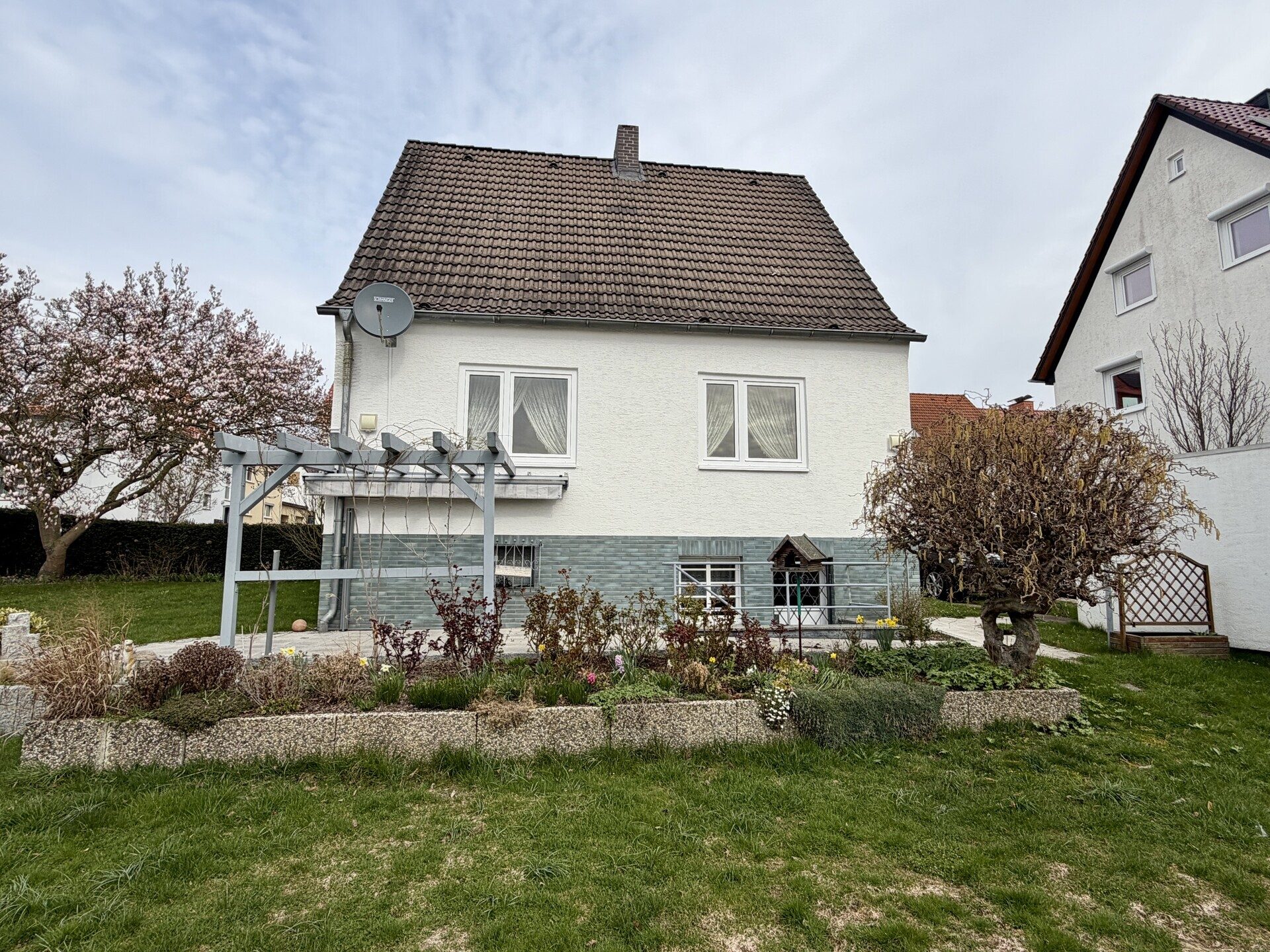 Immobilienangebot - Kassel - Wohnen - Ideal für Paare oder kleine Familien: EFH in Kirchditmold! KEINE KÄUFERPROVISION