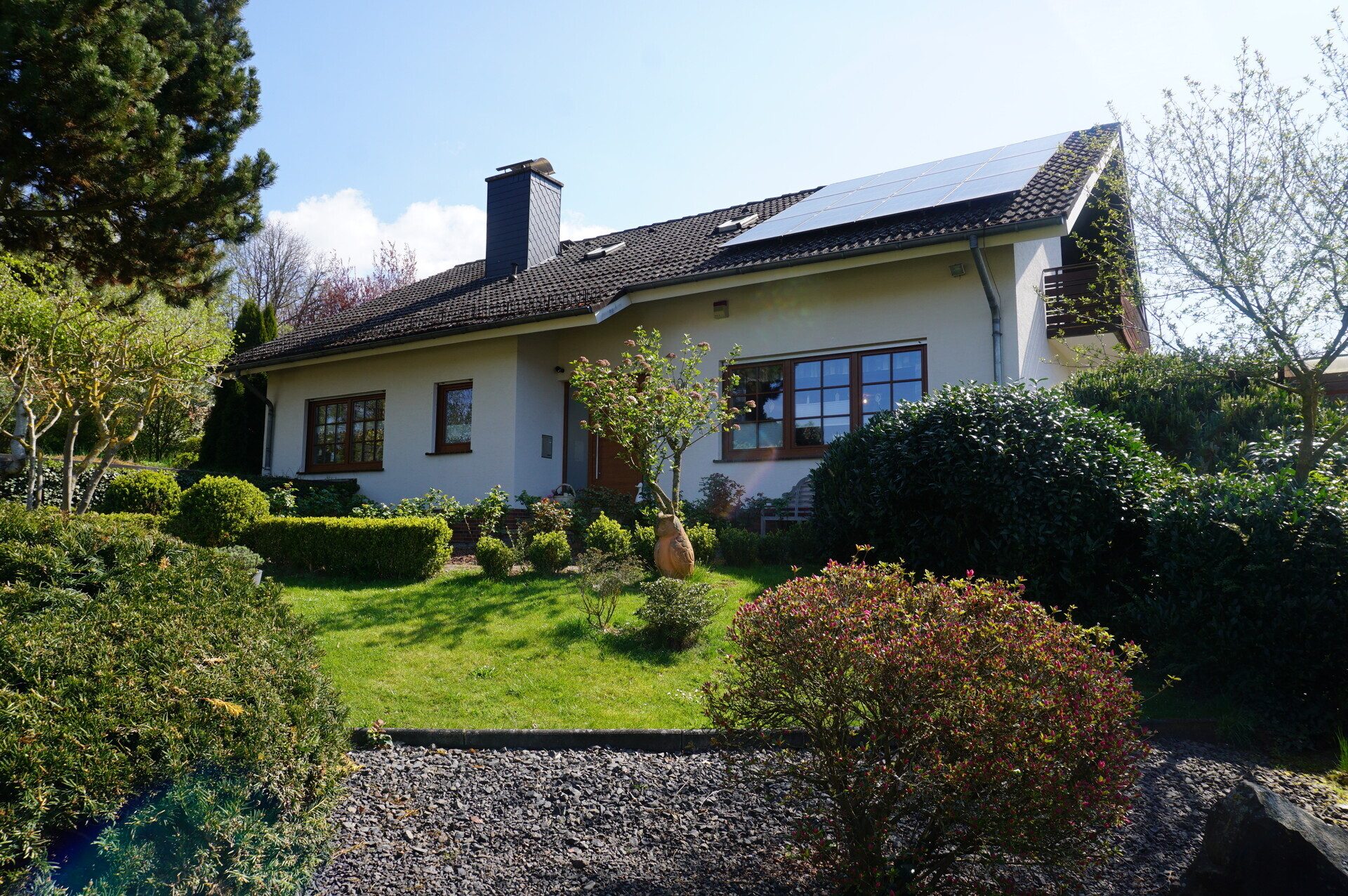 Immobilienangebot - Guxhagen / Büchenwerra - Wohnen - Wunderbares Einfamilienhaus im Landhausstil. Keine Käuferprovision!
