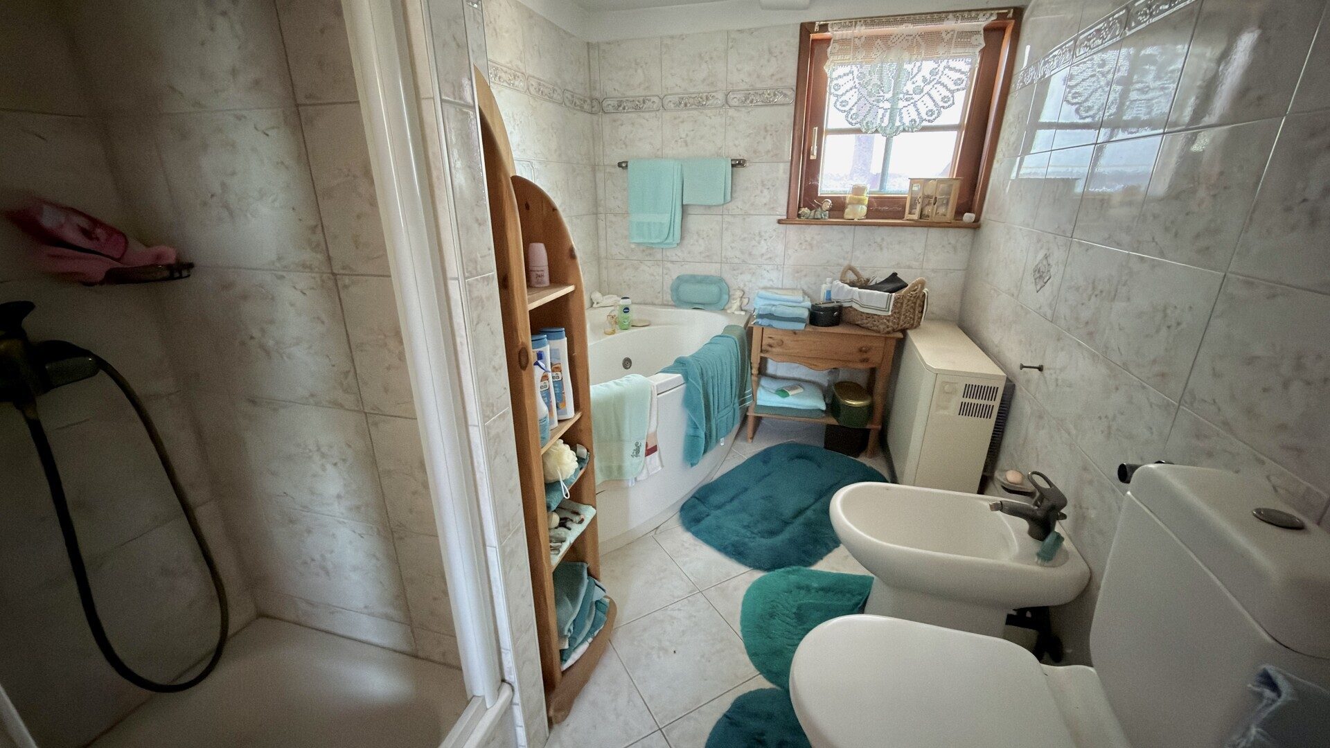 Immobilienangebot - Wabern / Unshausen - Wohnen - Fachwerkhaus mit Renovierungsbedarf in Wabern - KEINE KÄUFERPROVISION!