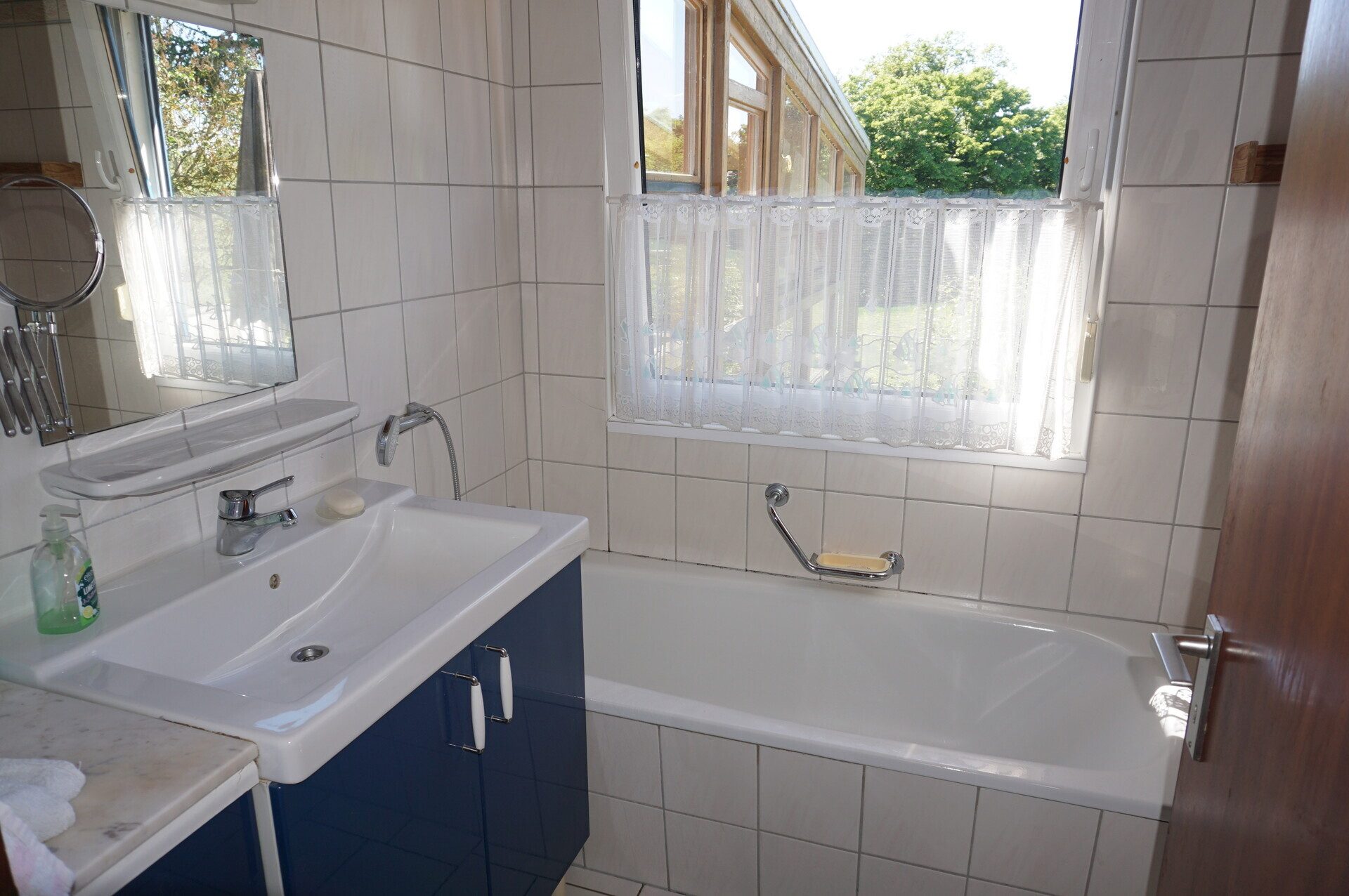 Immobilienangebot - Felsberg / Neuenbrunslar - Wohnen - Für alle, die Privatsphäre und Naturnähe suchen. Keine Käuferprovision!