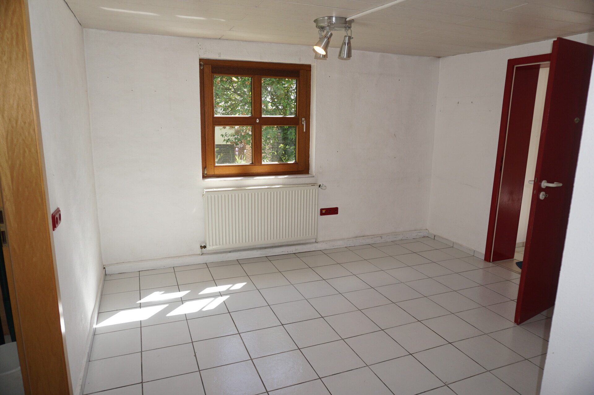 Immobilienangebot - Felsberg / Neuenbrunslar - Wohnen - Für alle, die Privatsphäre und Naturnähe suchen. Keine Käuferprovision!