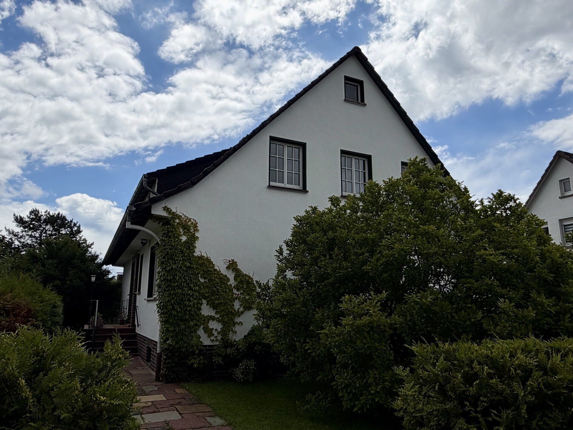 Immobilienangebot - Homberg (Efze) - Wohnen - Gepflegte 3ZKB-Wohnung in Homberg (Efze) zu vermieten!