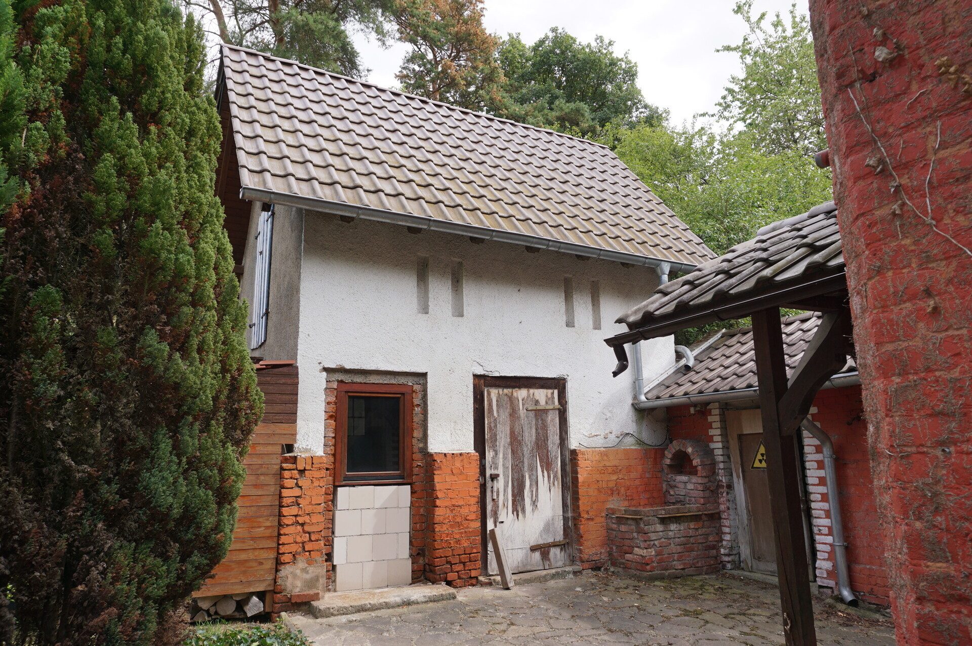 Immobilienangebot - Melsungen / Röhrenfurth - Wohnen - Bahnwärterhäuschen für Individualisten. Keine Käuferprovision!