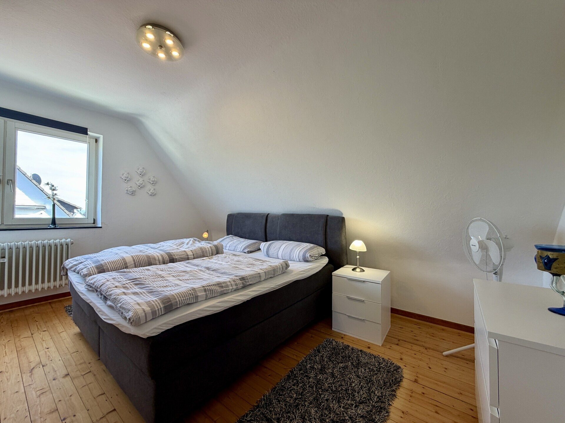 Immobilienangebot - Schauenburg / Hoof - Wohnen - Kompaktes und gepflegtes Familiendomizil in Hoof!
KEINE KÄUFERPROVISION