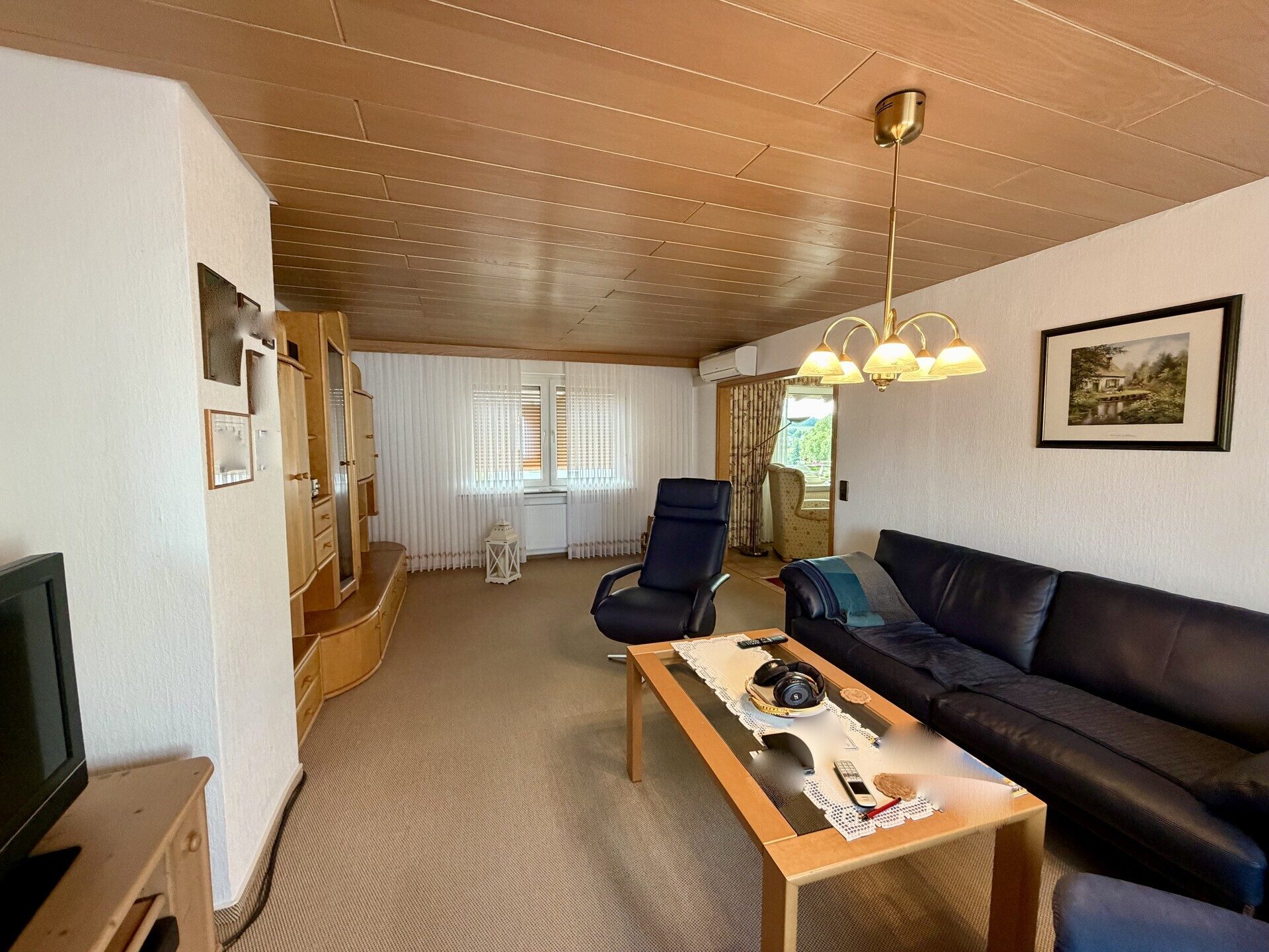 Immobilienangebot - Körle - Wohnen - Gepflegtes Zweifamilienhaus in zentraler Lage von Körle zu verkaufen. Keine Käuferprovision!