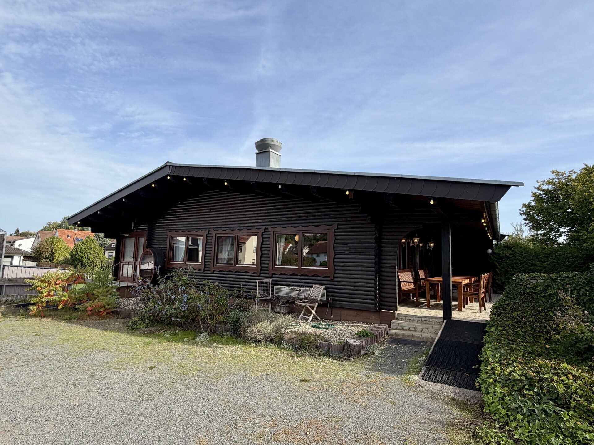 Immobilienangebot - Edertal / Anraff - Wohnen - Zwei Häuser als Kapitalanlage oder Familiendomizil! KEINE KÄUFERPROVISION