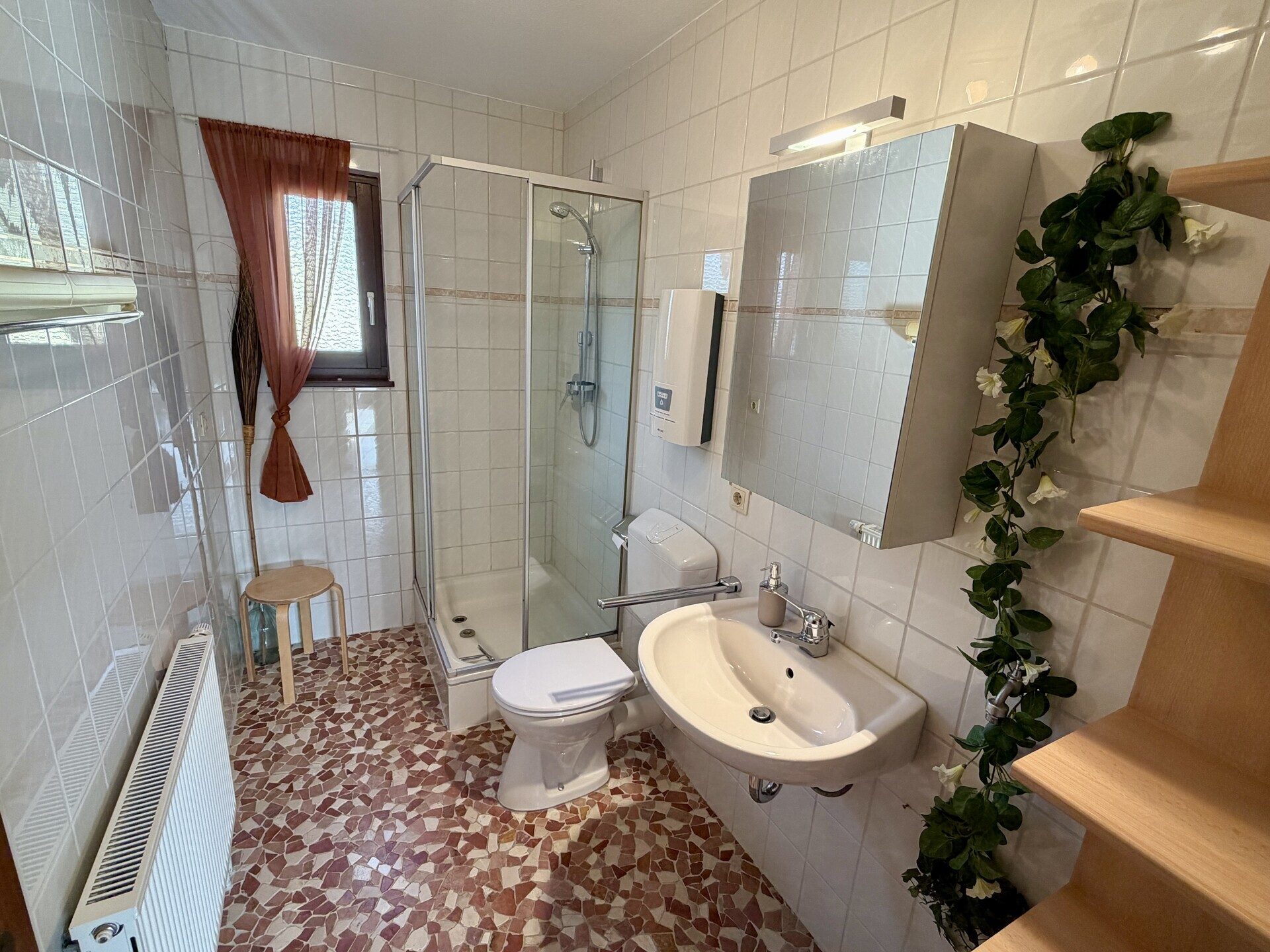 Immobilienangebot - Edertal / Anraff - Wohnen - Zwei Häuser als Kapitalanlage oder Familiendomizil! KEINE KÄUFERPROVISION