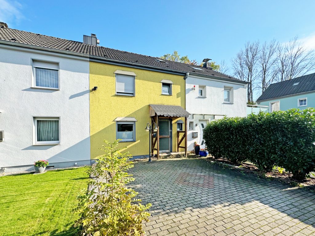 Außenansicht Immobilienangebot - Bochum - Alle - Attraktives Reihenmittelhaus in guter Lage
von Hofstede