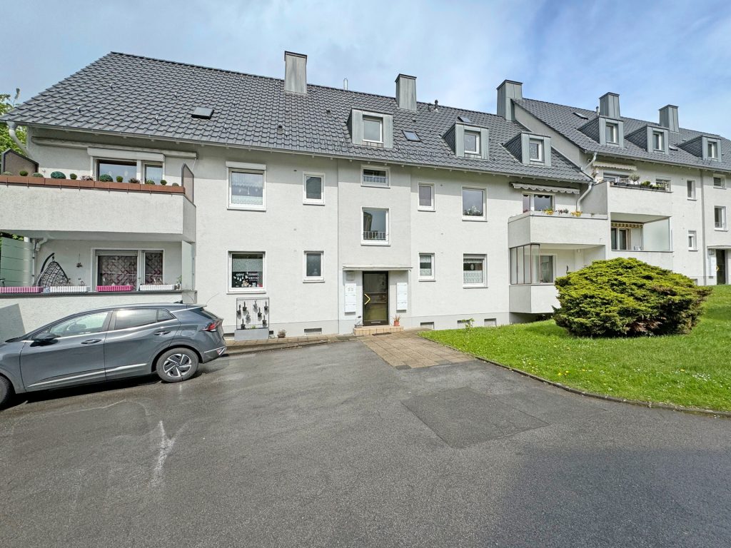Außenansicht Immobilienangebot - Bochum - Alle - Schöne Erdgeschosswohnung in guter Lage
von Riemke