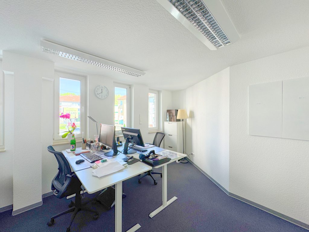 Immobilienangebot - Bochum - Alle - Vermietete Büroimmobilie mit guter Anbindung in Nähe 
der Bochumer Innenstadt