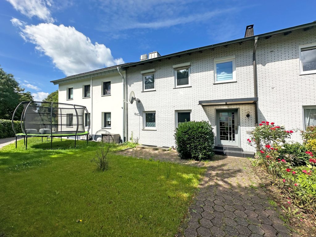 Immobilienangebot - Bochum - Alle - Gepflegtes Zweifamilienhaus 
in Harpen