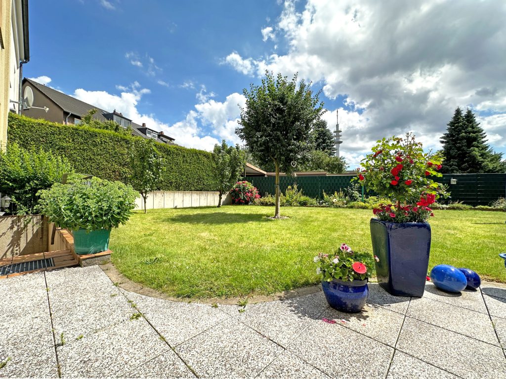 Gartenfläche Immobilienangebot - Bochum - Alle - Ankommen und Wohlfühlen: Altbaucharme
in Stadionnähe
