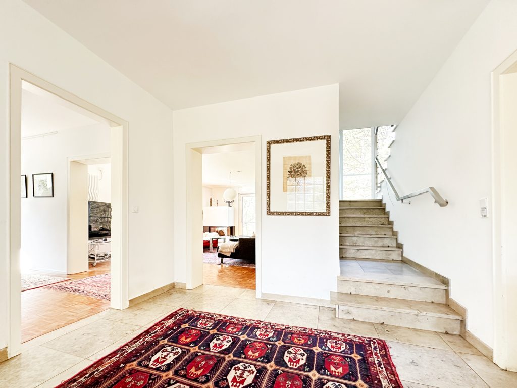 Immobilienangebot - Bochum - Alle - Stilvolles Zuhause in Waldrandlage mit TOP Energiewerten 
in Querenburg