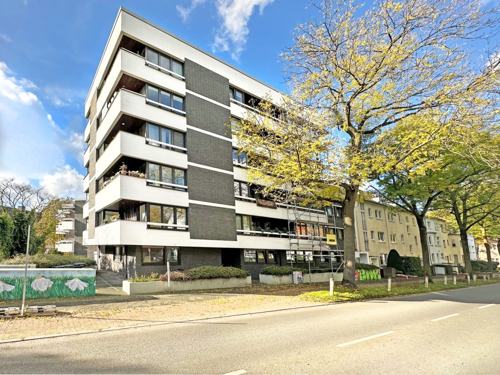 Immobilienangebot - Bochum - Alle - Große Wohnung in begehrter Lage 
von Wiemelhausen