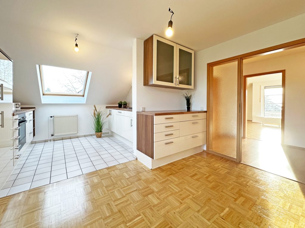 Immobilienangebot - Bochum - Alle - Top Zustand und gut ausgestattete ETW
in Linden