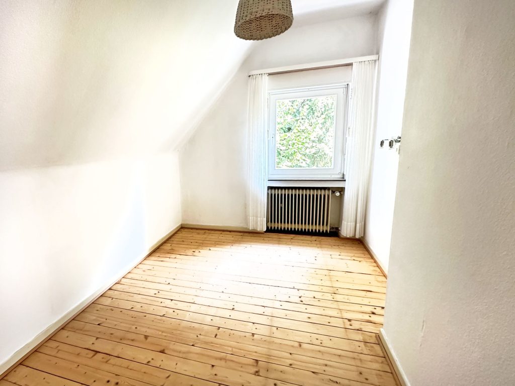 Immobilienangebot - Bochum - Alle - Freistehendes Wohnglück direkt am Südpark 
in Höntrop