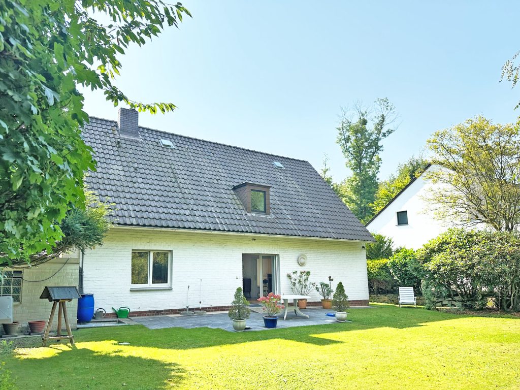 Immobilienangebot - Bochum - Alle - Freistehendes Wohnglück direkt am Südpark 
in Höntrop