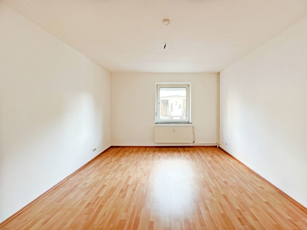 Immobilienangebot - Bochum - Alle - Seltene Gelegenheit 
Dreifamilienhaus auf prachtvollem Grund
in Oberdahlhausen