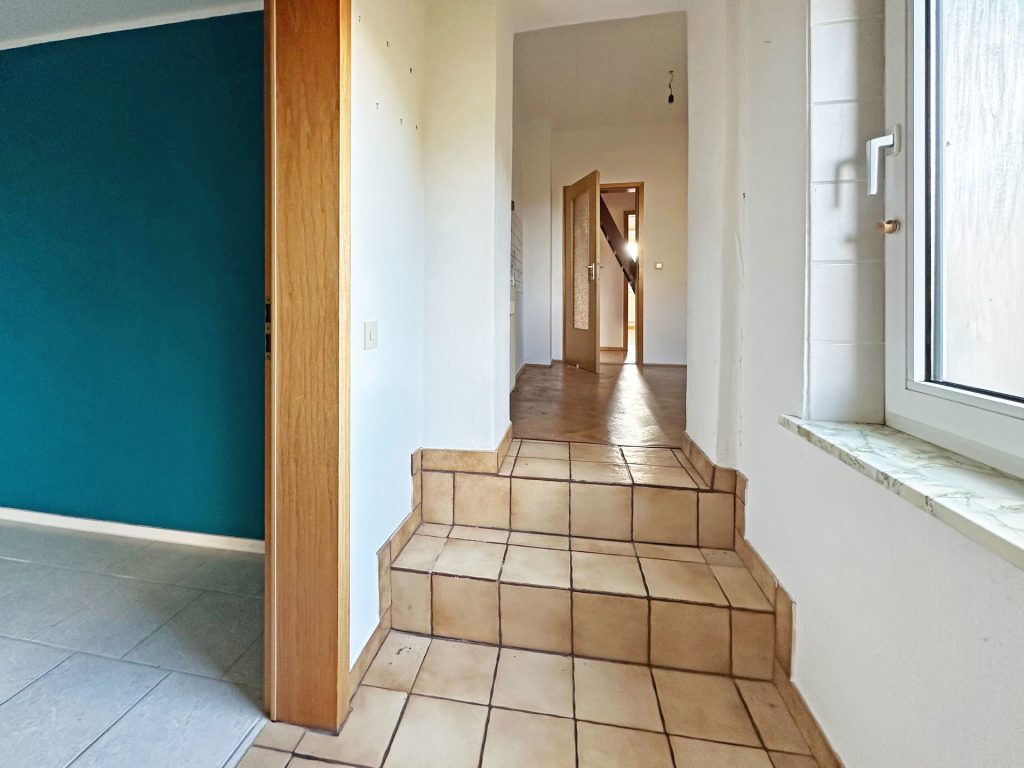 Immobilienangebot - Bochum - Alle - Seltene Gelegenheit 
Dreifamilienhaus auf prachtvollem Grund
in Oberdahlhausen