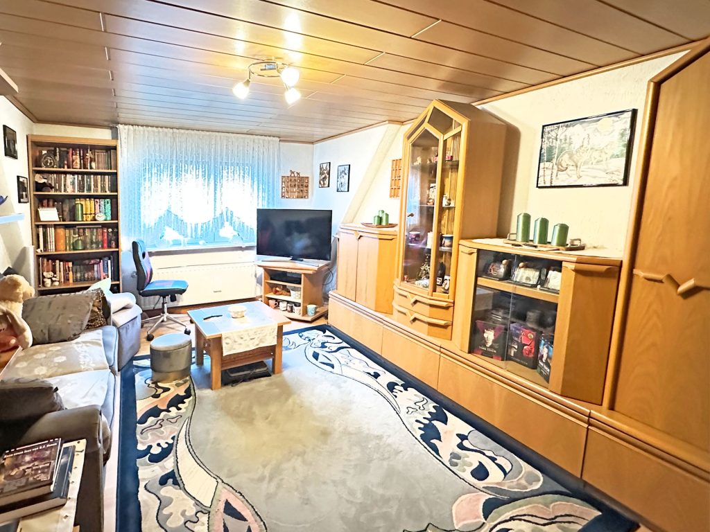 Immobilienangebot - Bochum - Alle - Gepflegte Doppelhaushälfte mit Doppelgarage
in Harpen