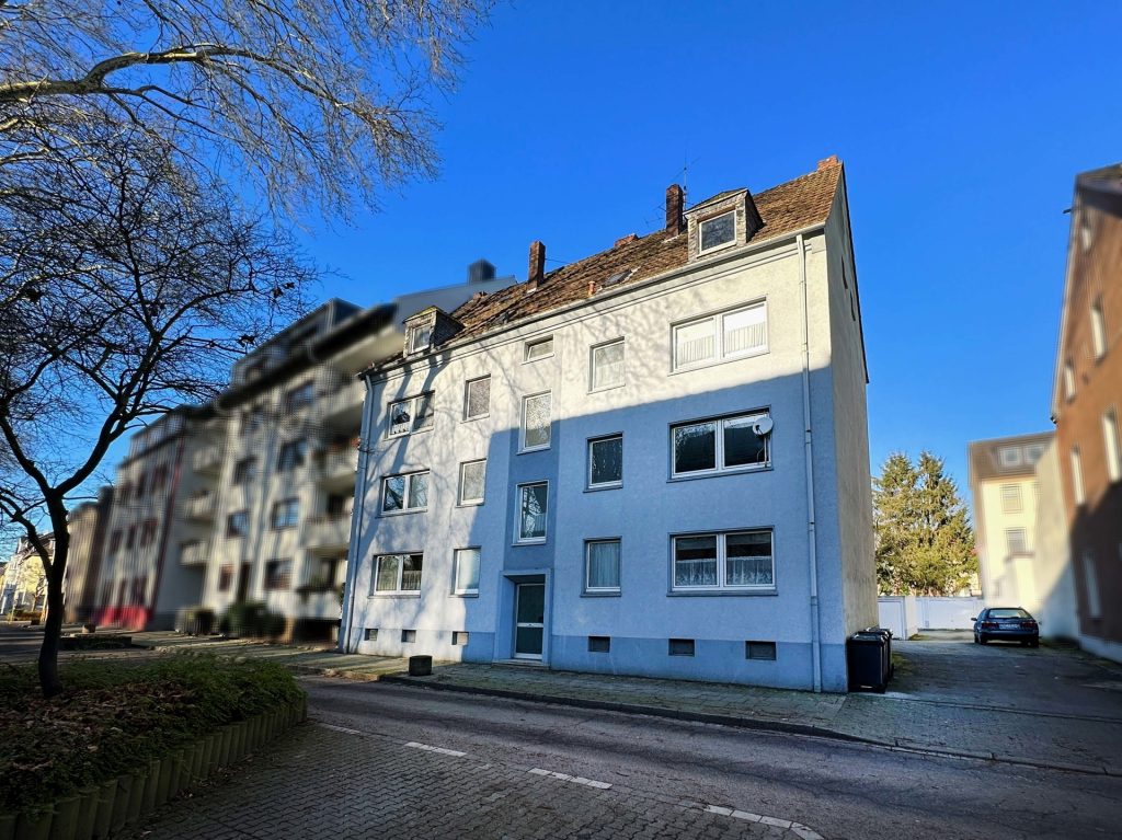Vorderansicht Immobilienangebot - Bochum - Alle - Attraktives Mehrfamilienhaus in Bochum-Wattenscheid – Vollvermietet mit Entwicklungspotenzial