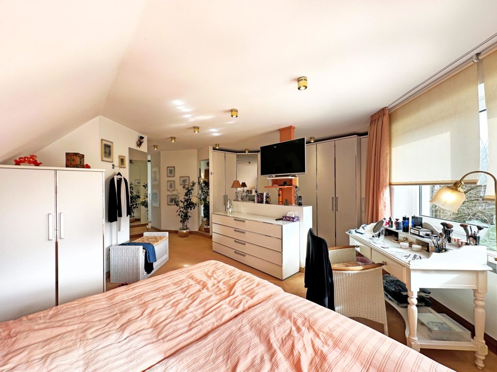 Immobilienangebot - Bochum / Altenbochum - Alle - Prestigeobjekt in begehrter Lage 
von Altenbochum